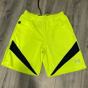 Men’s Under Armour Shorts NEON YELLOW